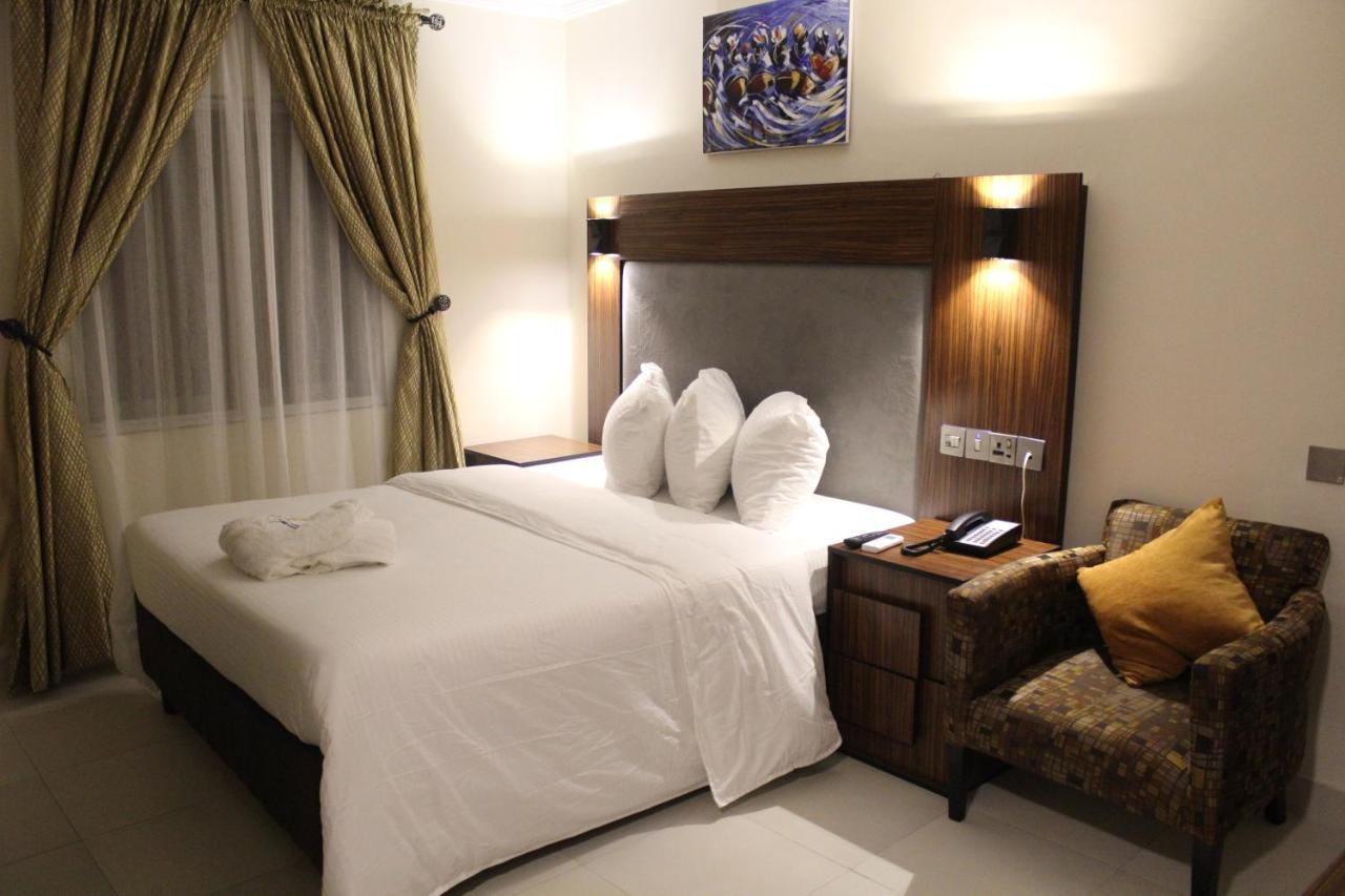 Class Suites Ikeja Eksteriør billede