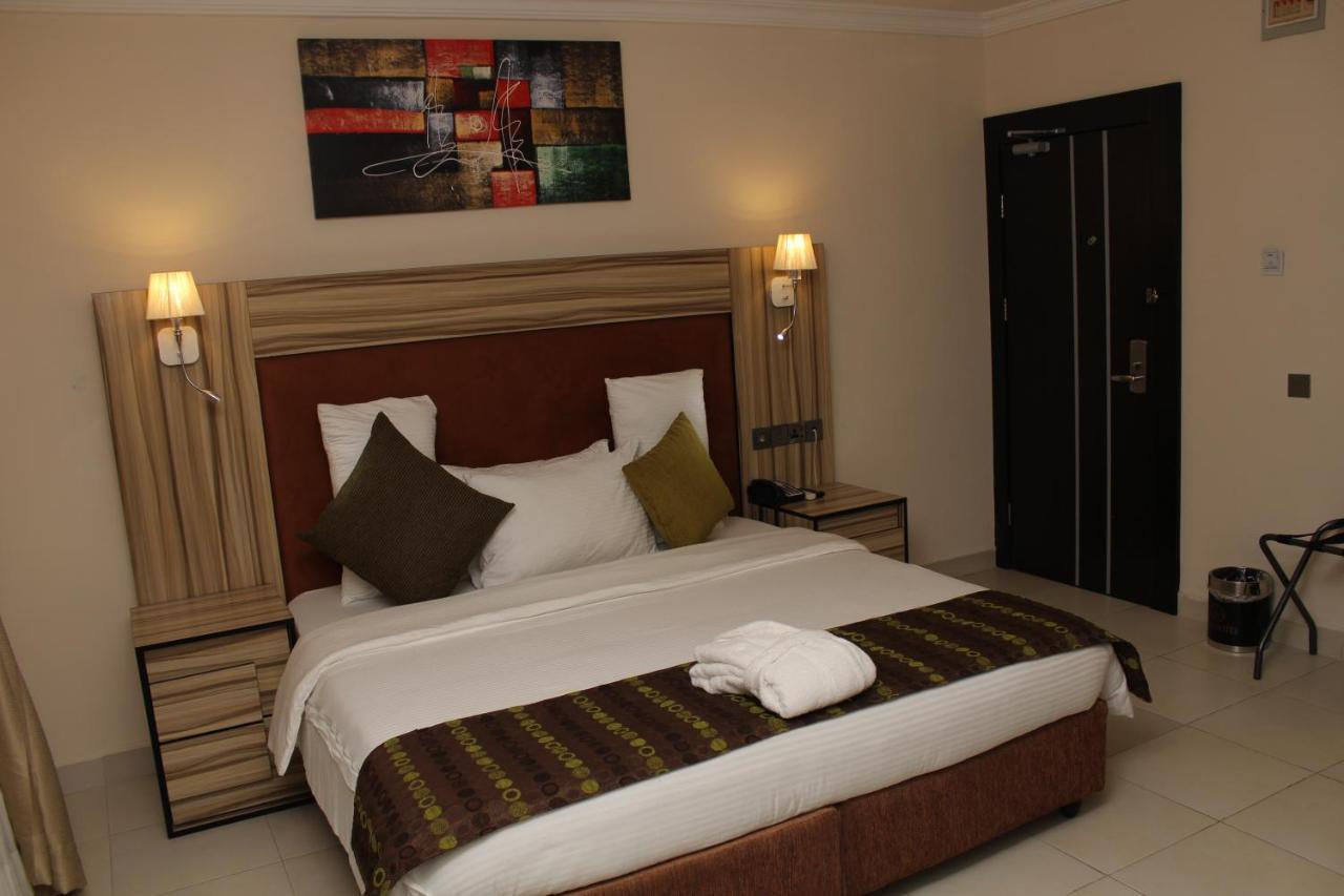 Class Suites Ikeja Eksteriør billede