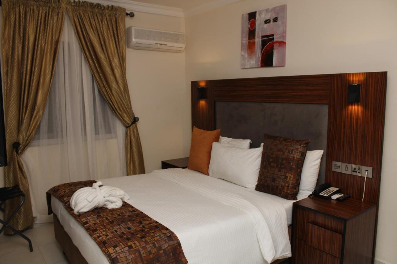 Class Suites Ikeja Eksteriør billede